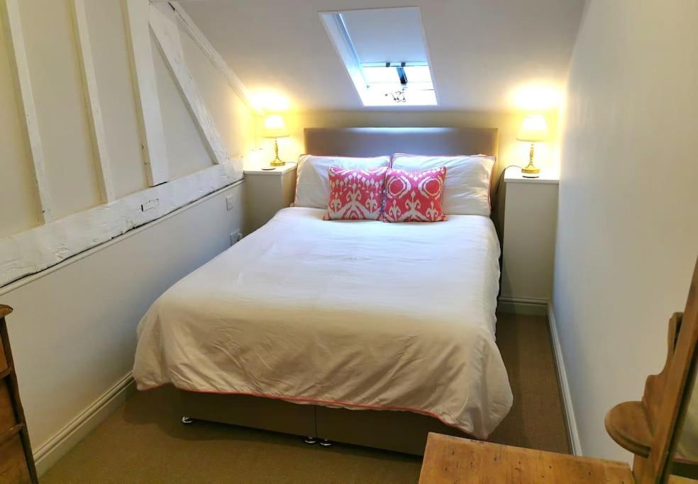 Lovely 2 Bed Annexe Near 索尔兹伯里 外观 照片