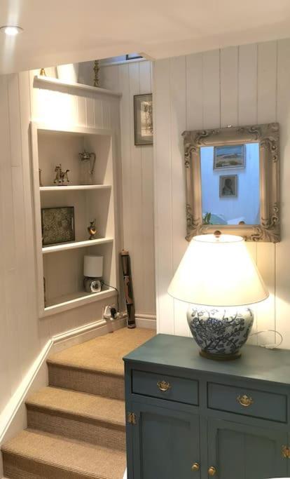 Lovely 2 Bed Annexe Near 索尔兹伯里 外观 照片